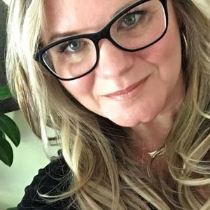 Meet your Posher, Sandie